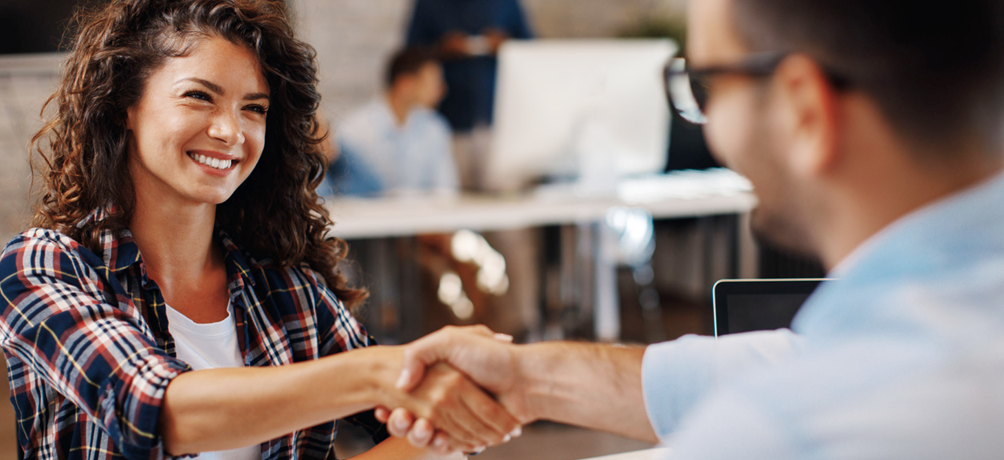 Jovens encontram no Contact Center oportunidade para o primeiro emprego e crescimento profissional